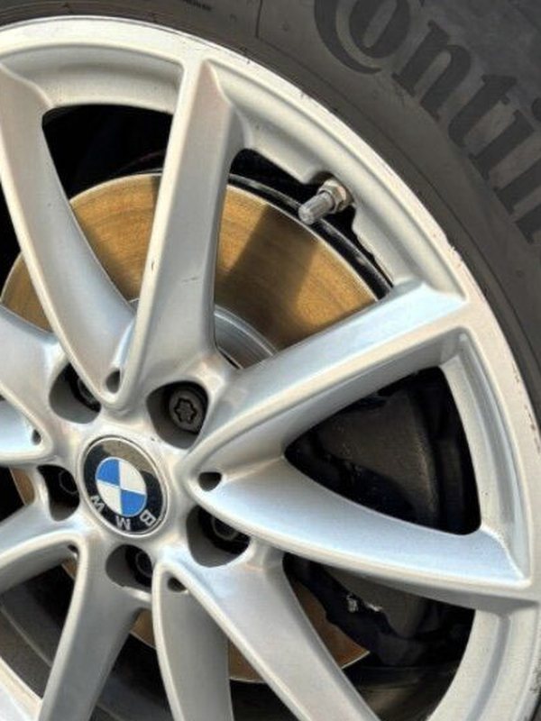 Jantes BMW après nettoyage
